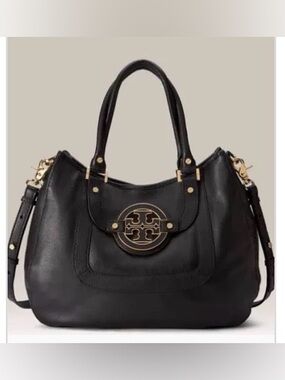 Tory Burch Amanda Hobo Black Pebbled Leather Shoulder Bag Gold Logo